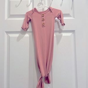 Caden Lane Bamboo Knotted Gown